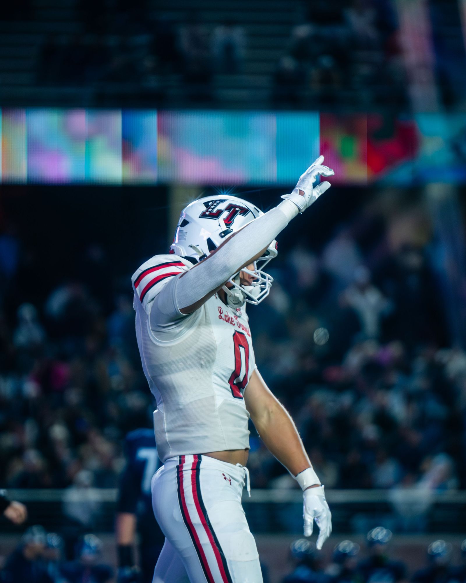 Lake Travis number 0 saluting the crowd